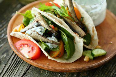 Balık ile Meksika tacos