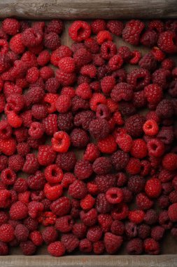 Koyu kırmızı ahududu arka plan