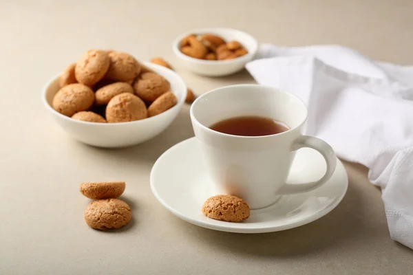 Desayuno té en taza blanca —  Fotos de Stock