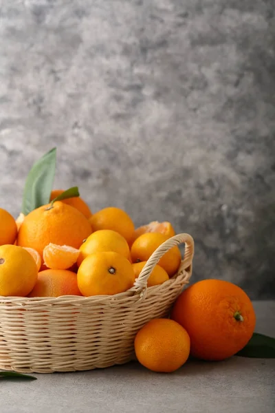 Full korg med citrus — Stockfoto
