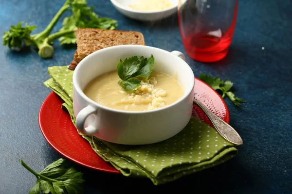 Sopa de apio con queso — Foto de Stock