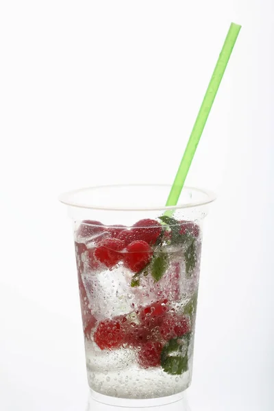 Summer beverage with ice — Stock Photo, Image