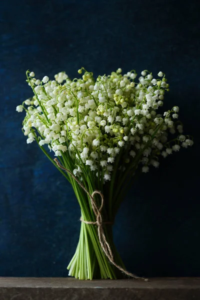 Buket beyaz vadi lily portre — Stok fotoğraf