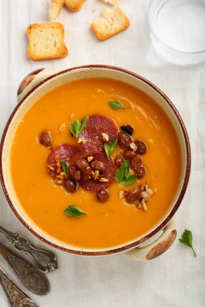 Горячий тыквенный суп — стоковое фото