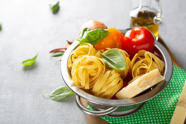 Närbild Råa Pasta Ingredienser — Stockfoto
