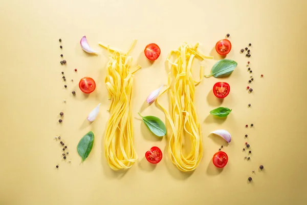 Overhead View Homemade Pasta Cherry Tomatoes Italian Food Concept — Stock Photo, Image