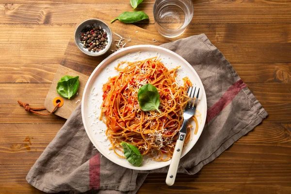 Espaguete Trigo Inteiro Com Molho Tomate — Fotografia de Stock