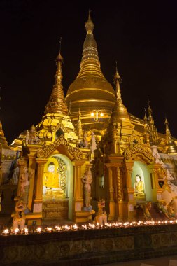 shwedagon pagoda, yangon, myanmar