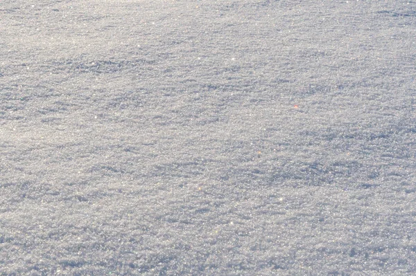 Κάλυμμα Χιονιού Κοντινό Πλάνο Shimmering Διαφορετικά Χρώματα Στον Ήλιο — Φωτογραφία Αρχείου