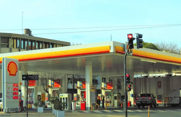 Buenos Aires Arjantin Kasım 2019 Şehirdeki Petrol Kabuk Stasyonu Stok Fotoğraf