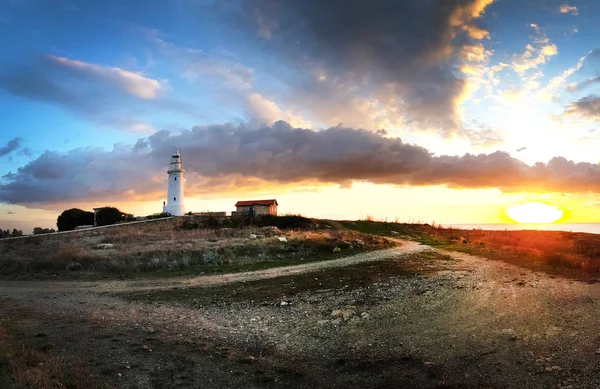 Phare Solitaire Bord Mer Dans Ville Paphos — Photo