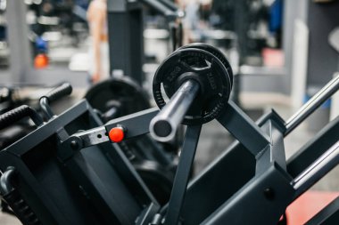 Bacak egzersizleri için hafif ağırlık