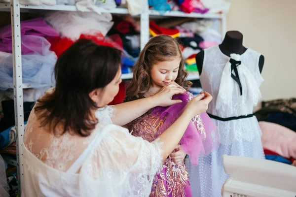 Seamstress Fashion Designer Takes New Order His Studio — Stock Photo, Image