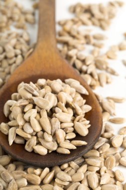 Tahta kaşık Ayçekirdeği kabuklu