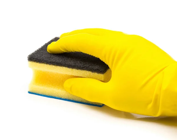 Main avec gant en caoutchouc jaune tenant éponge de nettoyage — Photo