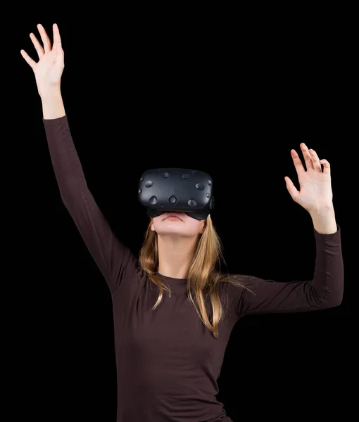 Ragazza bionda che utilizza VR - auricolare realtà virtuale — Foto Stock