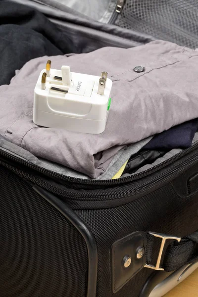 Güç adaptörü konektör ile Avrupa, Birleşik Krallık ve ABD için seyahat po