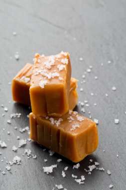 El yapımı karamel toffee adet deniz tuz