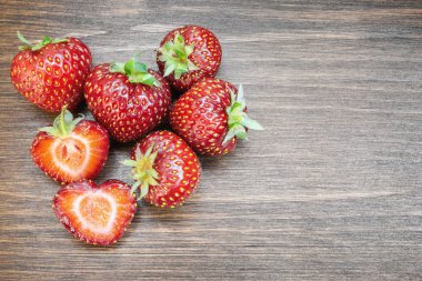 Çilek eski ülke masa.