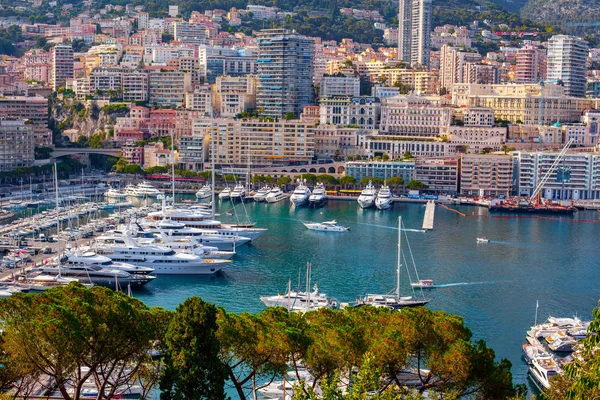 Vista de los edificios de Mónaco desde la montaña —  Fotos de Stock
