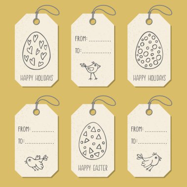 Etiketler şablonları ile elle çizilmiş Paskalya yumurtaları