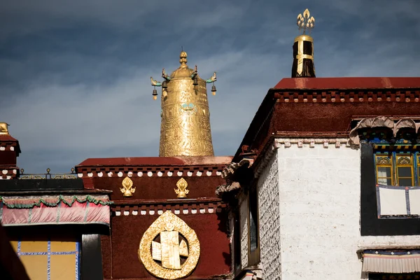 Jokhang tempel Fragment Lhasa-Tibet — Stockfoto