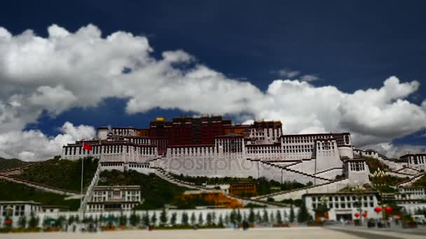 Palác Potala. Místo dalajlámy. Tibetský buddhismus Lhasa Tibet — Stock video