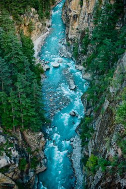 Nehir Ganga Vadisi Himalaya Dağları'nda