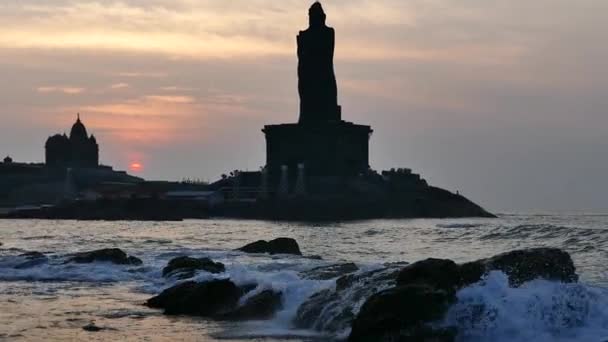 Nascer do sol acima do mar Kanyakumari Comorin cape — Vídeo de Stock