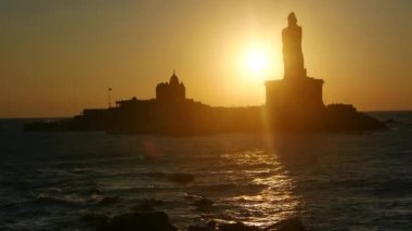 Sunrise denizden Kanyakumari Comorin cape