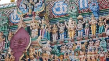 Ön Hindu tapınağı Kerala heykel