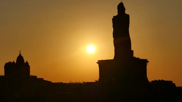 Salida del sol sobre el mar Kanyakumari Capa Comorin — Vídeo de stock