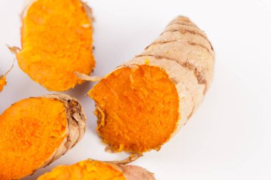 beyaz arkaplanda izole edilmiş zerrecikName