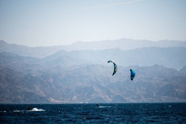 Arka plan, Kızıldeniz'İsrail ve Ürdün uçurtma sörf