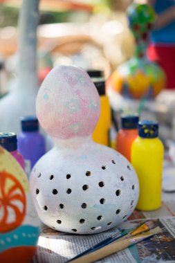 Antalya, Türkiye - 25 Haziran 2017: Oryantal Türk lambalar kabak el yapımı