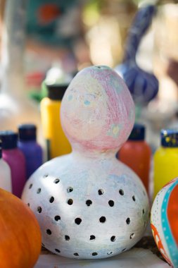 Antalya, Türkiye - 25 Haziran 2017: Oryantal Türk lambalar kabak el yapımı