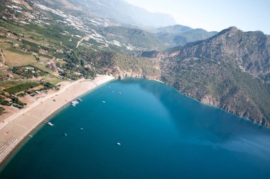 Parlak mavi deniz laguna arka plan Türkiye