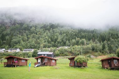 Norveç'te en dar fiyort kamp