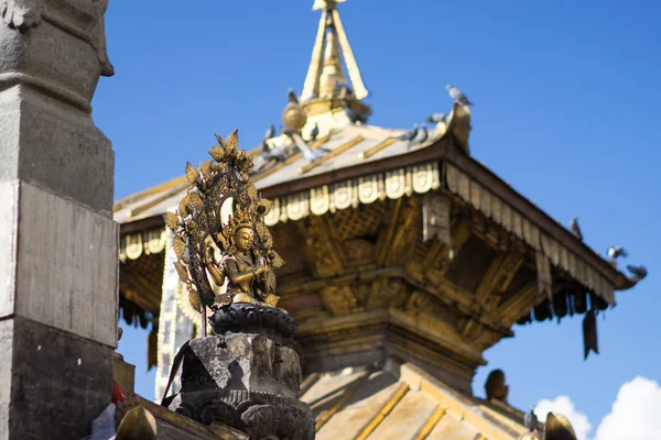 Ступа Swayambhunath око Будди Катманду — стокове фото