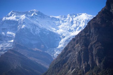 Annapurna tepe ve pass Himalaya dağlarında Annapurna bölge, Nepal