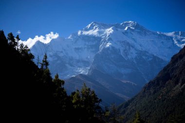 Annapurna tepe ve pass Himalaya dağlarında Annapurna bölge, Nepal