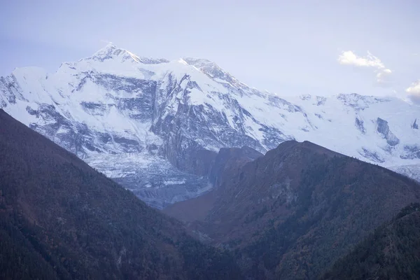 Snowcapped csúcs a Himalája hegység, Nepál — Stock Fotó