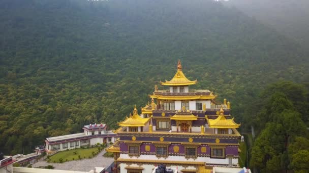 Βουδιστικό μοναστήρι, κοιλάδα του Κατμαντού, Νεπάλ - 16 Οκτωβρίου 2017 — Αρχείο Βίντεο