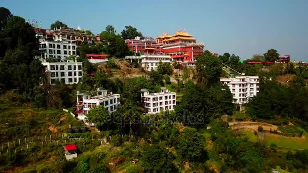 Tibet rahipleri manastır Vadisi Katmandu, Nepal - 17 Ekim 2017 yakınındaki — Stok video