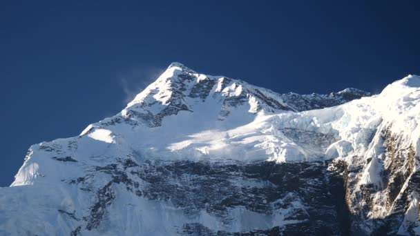 Annapurna piek in het bereik van de Himalaya, Annapurna-regio, Nepal — Stockvideo
