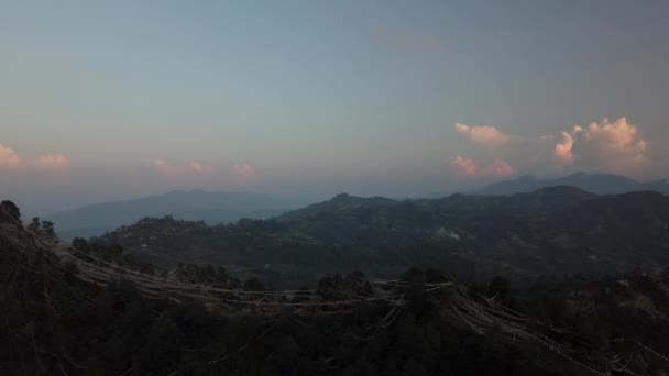 Antico monastero buddista in Himalaya Nepal dall'aria — Video Stock