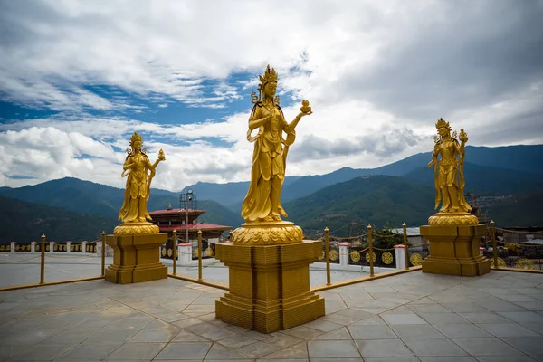 Wielki posąg Buddy w górach Bhutan Himalaje — Zdjęcie stockowe