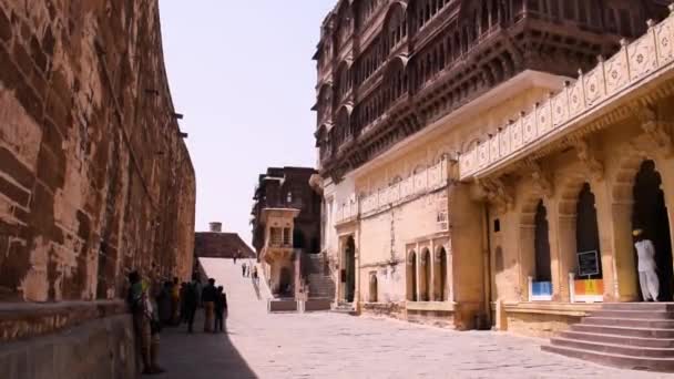 Джодхпур Раджастан Индия 2019 Стены Исторического Форта Музея Ангарха Туристы — стоковое видео