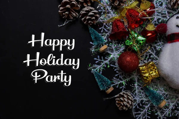 Happy Holiday Party text isolerad på svart backgroud. Stomme av jul dekoration. — Stockfoto