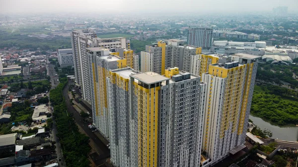 Aerial View or Drone Shot. Beautiful Modern apartment building central business district at bekasi — Stock Photo, Image